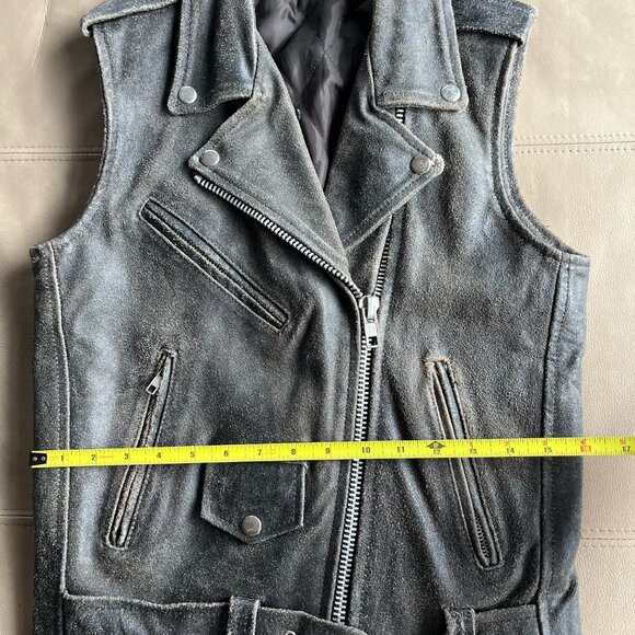 Vintage Genuine Leather Motorcycle Vest (70s-80s) - Picture 7 of 7